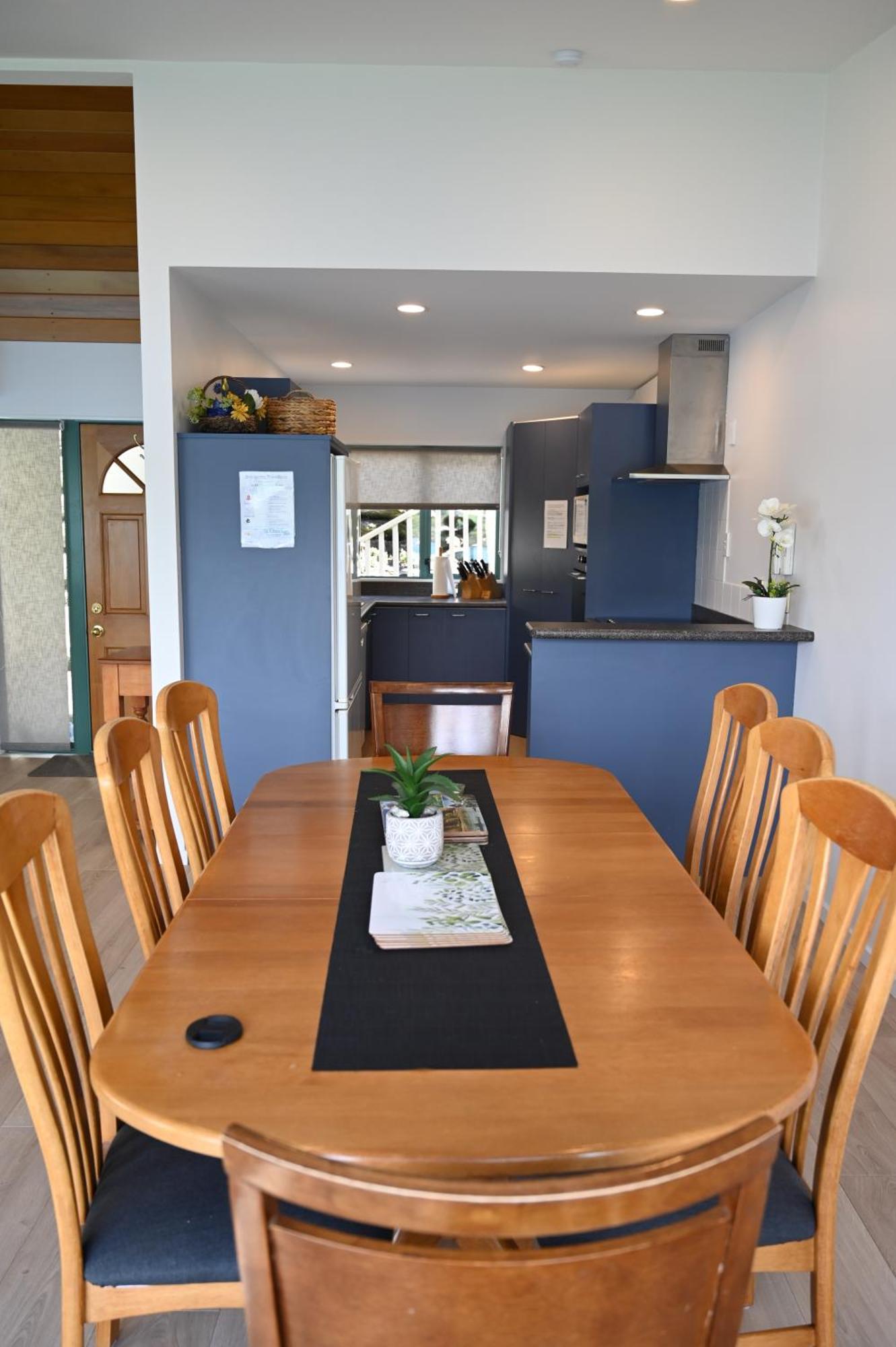 Frankton House - Queenstown Holiday Home Экстерьер фото